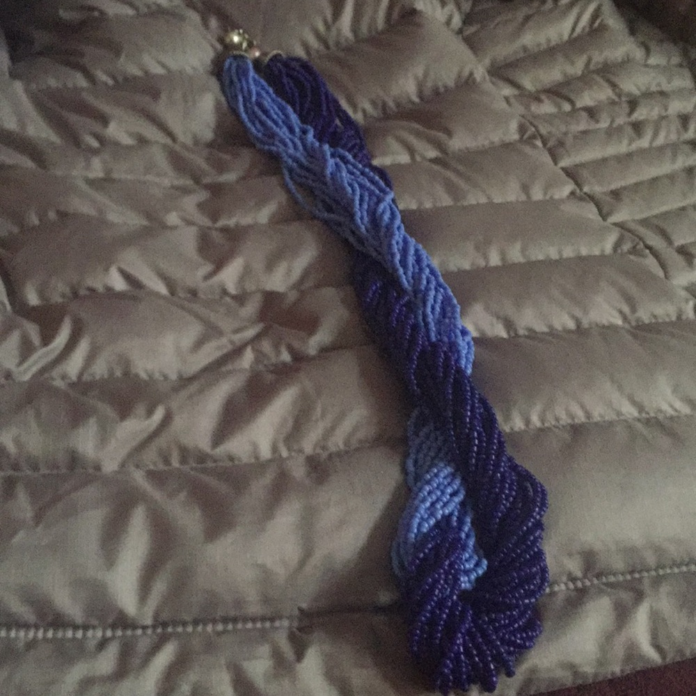 NECKLACE - Picture 3 of 4